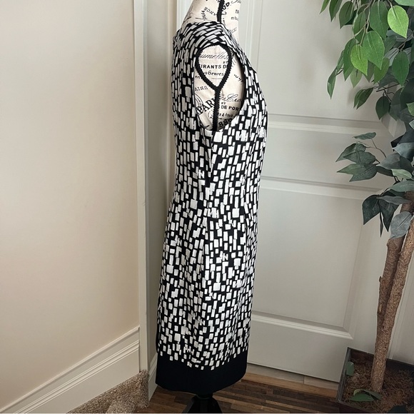 Calvin Klein Geometric Print Cap Sleeves Sheath Dress Black White Sz 12 - Picture 6 of 16
